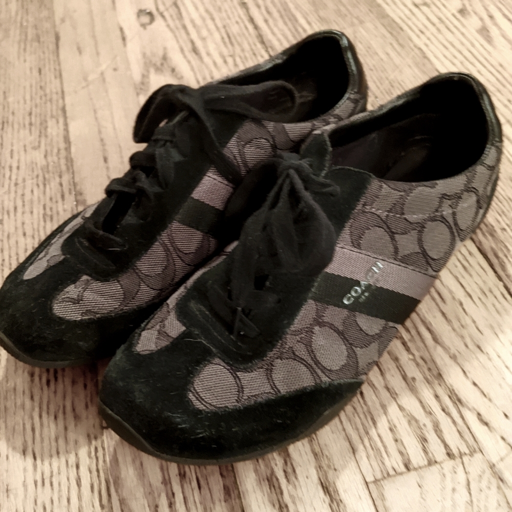 Coach Signature Sneakers Tennis Shoes 8.5